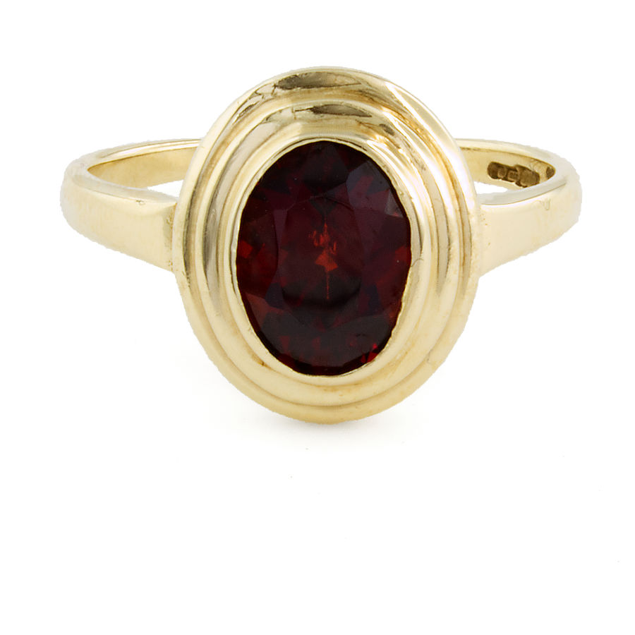 9ct gold Garnet Ring size J